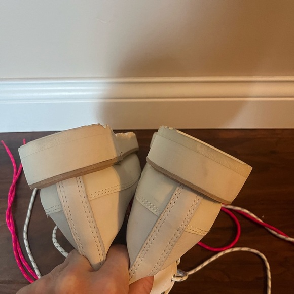 Converse Chuck Taylor All Terrain Leather Boots- NWOT Unisex Size W10M8.5 - Picture 7 of 10